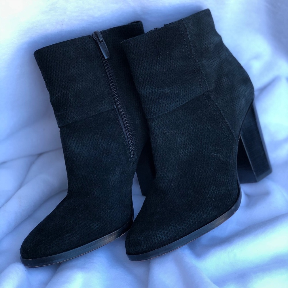 Vince Camuto Booties